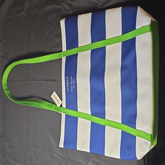 ♠️Clinique Spade Bag♠️ - Picture 2 of 8